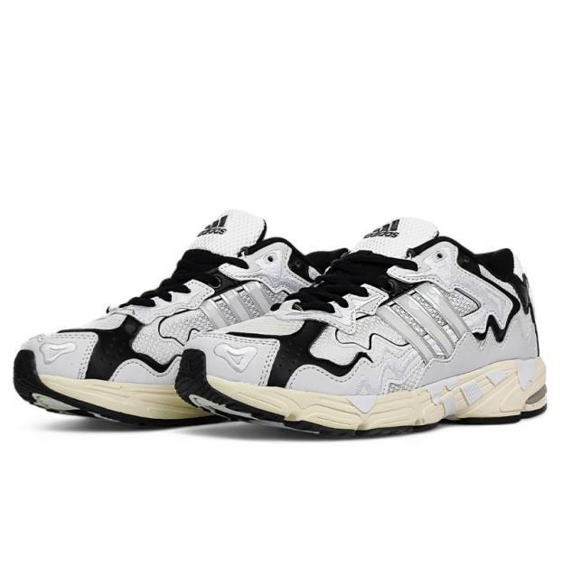 Sneakers Adidas Response x Bad Bunny White Black