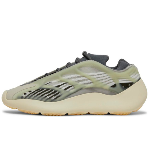 Кроссовки Adidas Yeezy 700 V3 Fade Salt ID1674