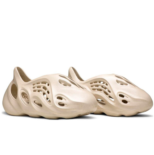 Sneakers Adidas Yeezy Foam Runner Sand FY4567