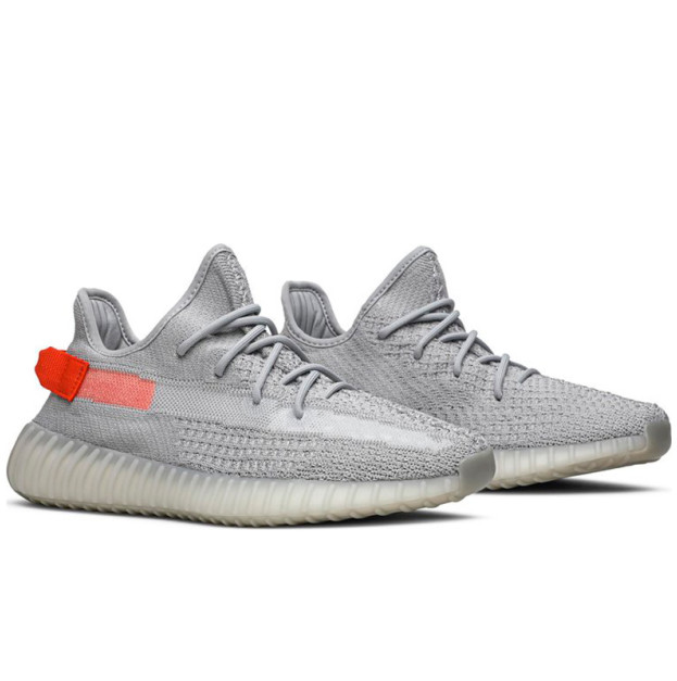 Yeezy yeshaya reflective laces on sale