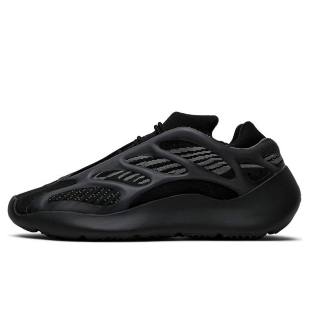 Adidas Yeezy Boost 700
