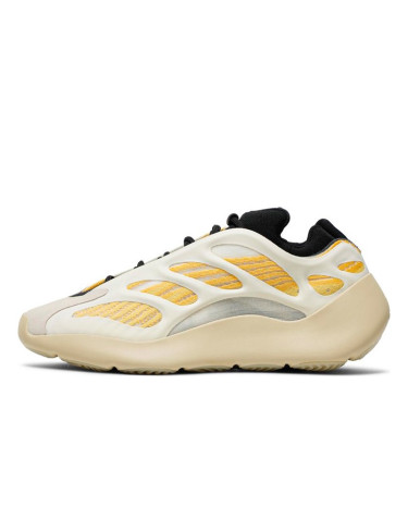 Кроссовки Adidas Yeezy 700 V3 Safflower G54853