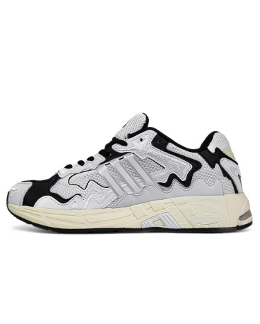 Sneakers Adidas Response x Bad Bunny White Black