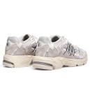 Кросівки Adidas Response CL x Bad Bunny Wonder White IF7179