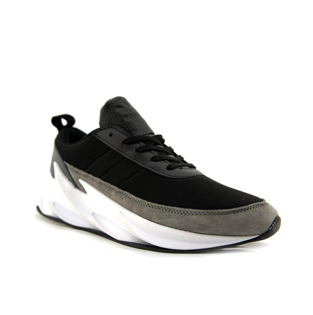 Sneakers Adidas Sharks Black & White & Grey