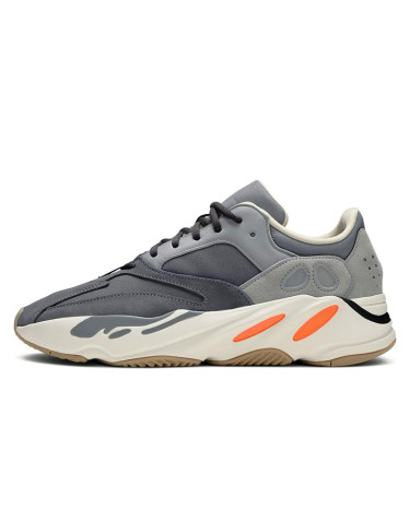 Adidas Yeezy Boost 700 Magnet FV9922